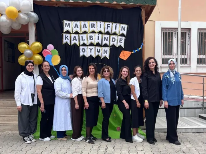 Minikler Ekrandan Ulaşarak Oyuna Doydu! Ceyhan’da Renkli Etkinlik