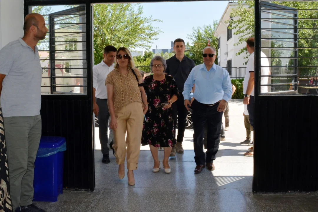 Kaymakam Kurtyemez’den Şehit Okuluna Duygusal Ziyaret