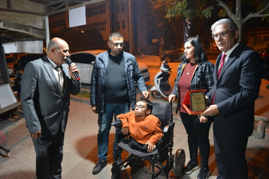 Ceyhan’da Dünya Engelliler Günü: Kaymakam Kurtyemez’den anlamlı mesaj