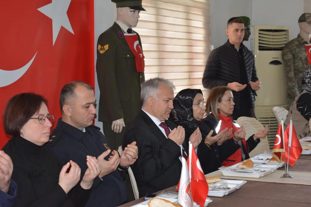 Kaymakam Kurtyemez Şehit Uğur Şahin’i Sene-i Devriyesinde Andı