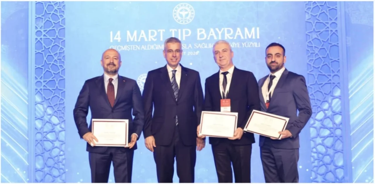 Türkiye’nin İlk Deri Bankasını Kuran Prof. Dr. Koray Daş