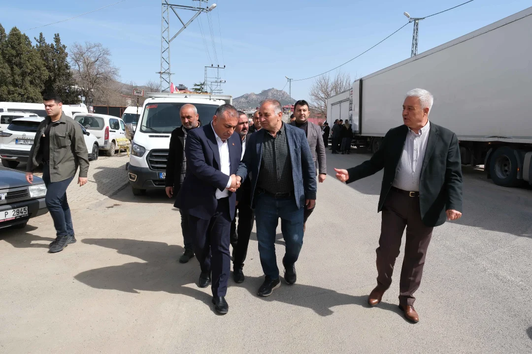 Güngör Geçer: “Zeydan Karalar’ın Sözü Bizim Sözümüzdür, Pozantı Şahlanacak!”