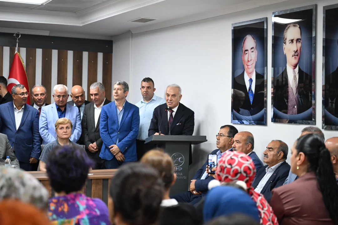 Başkan Yusuf Kanlı’dan çocuklara bayram jesti!