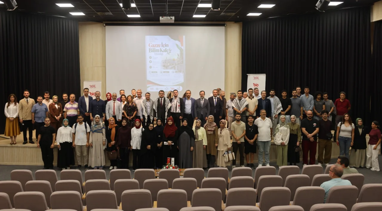 Çukurova Üniversitesi’nden Gazze İçin Anlamlı Etkinlik: Bilim Kafe Buluşması